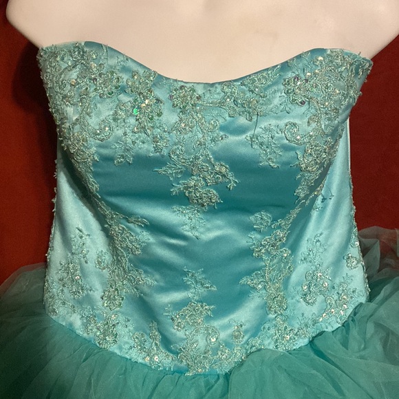 Prom Formal Gown Dress Aquamarine Blue Pinky & Me size 12P - Picture 2 of 9